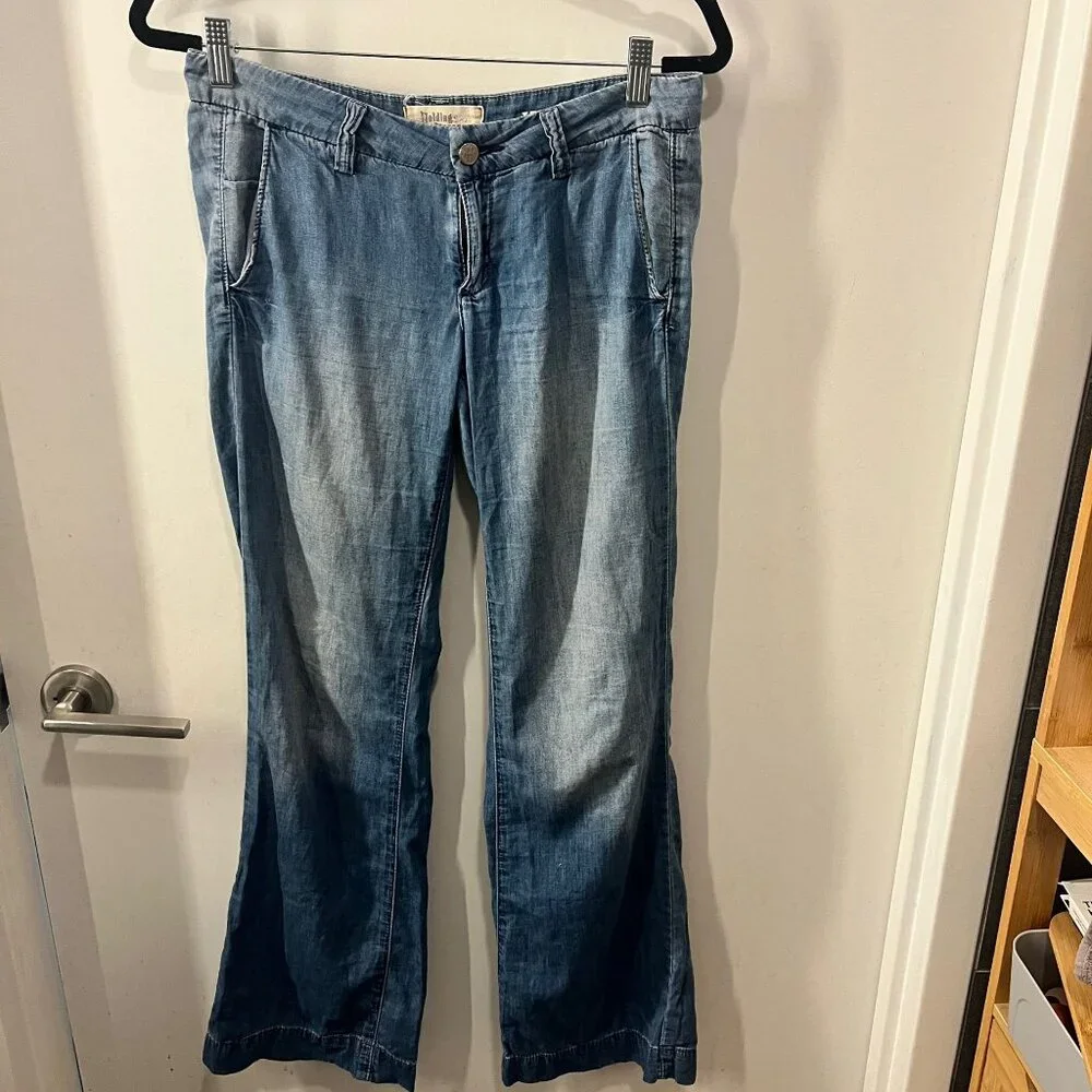 Anthropologie HOLDING HORSES Soft Chambray Denim Wide Leg  Trouser Jeans Size 26